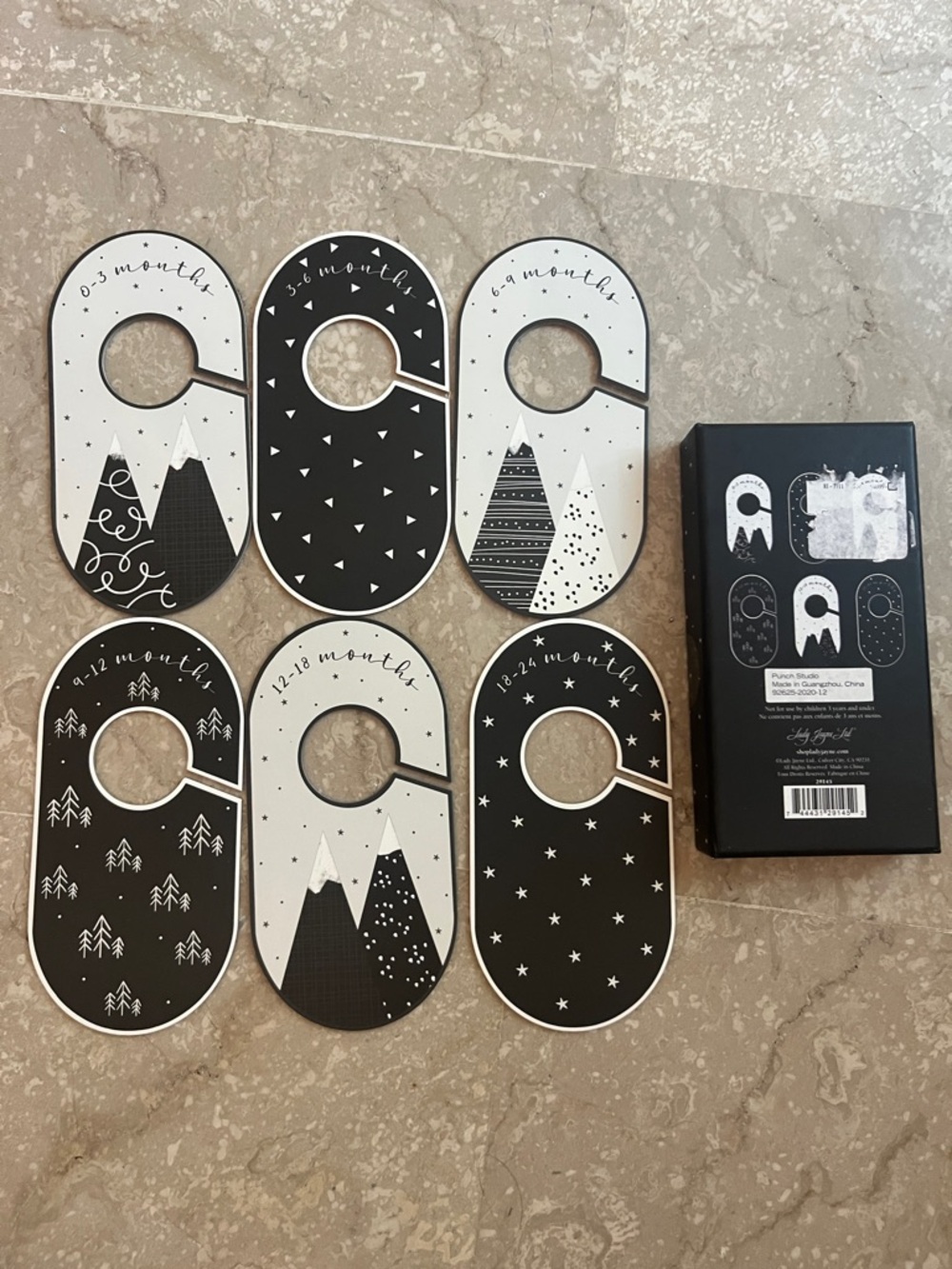 Punch Studio Black & White Wardrobe Closet Divider Set 03m- 18/24m